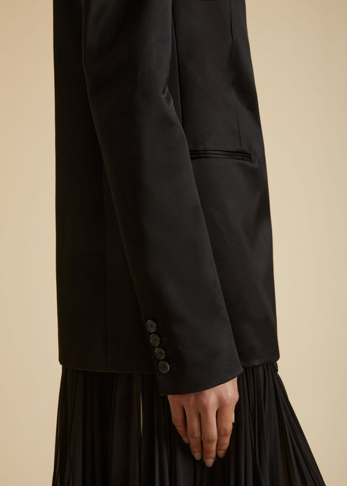 The Otero Blazer in Black