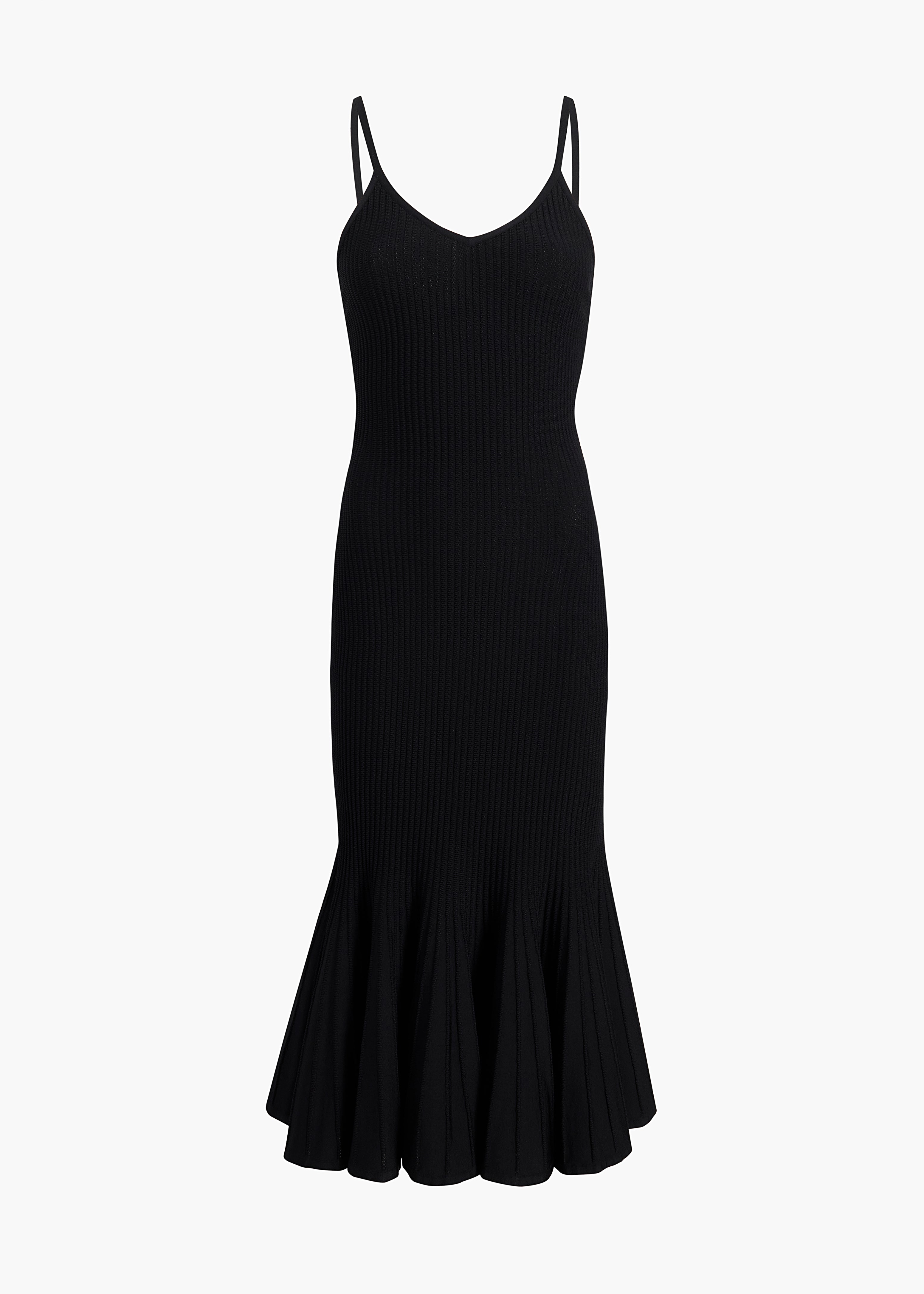 QUEEN DRESS IN BLACK FLAT