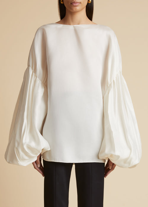 The Quico Top in Chalk