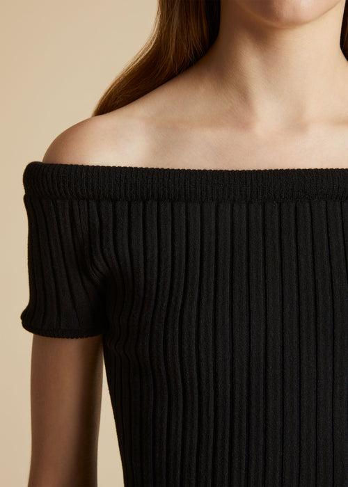 The Ricki Top in Black