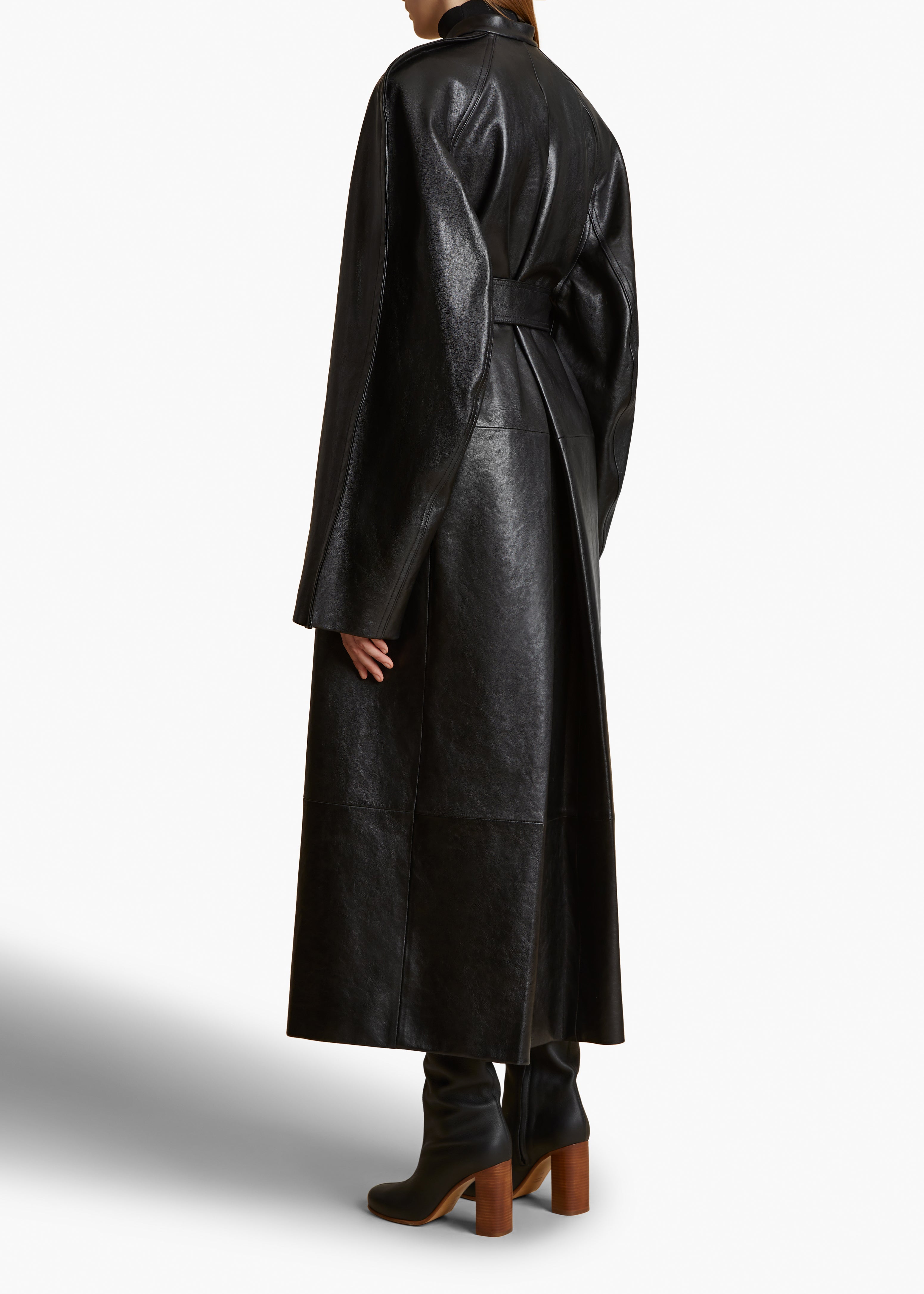 ROTHEN COAT IN BLACK LEATHER BACK VIEW