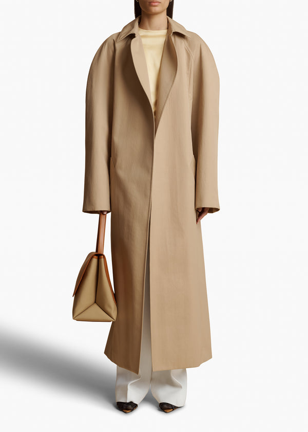 ROTH COAT IN BEIGE FRONT VIEW STYLED