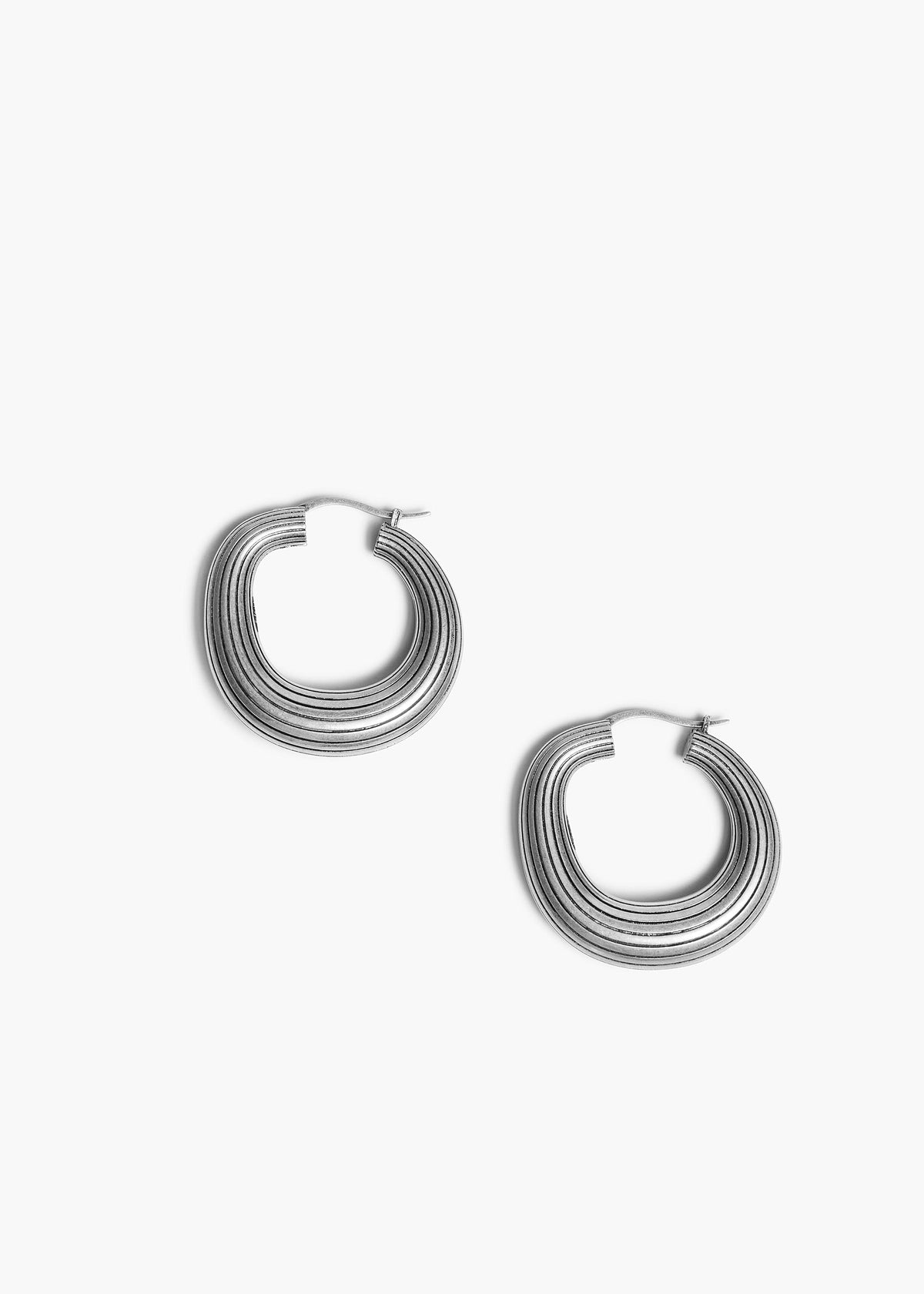 KHAITE  - Santa Fe Hoop Earrings in Antique Silver