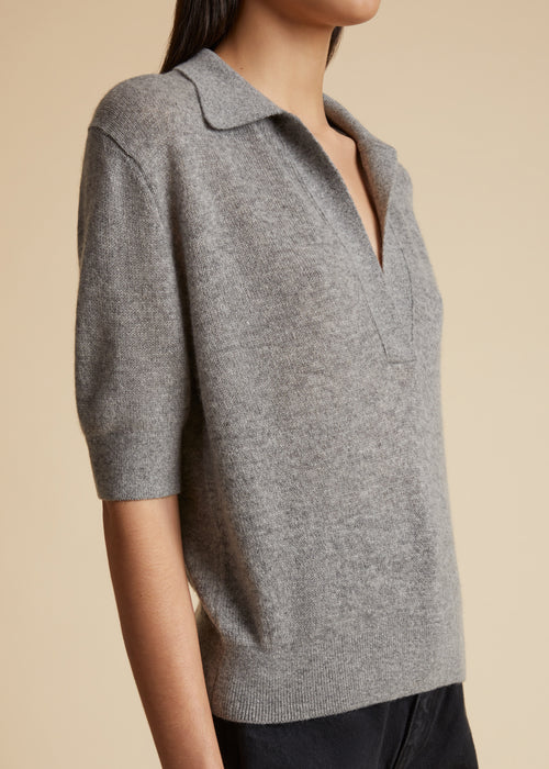The Shrunken Jo Sweater in Warm Grey