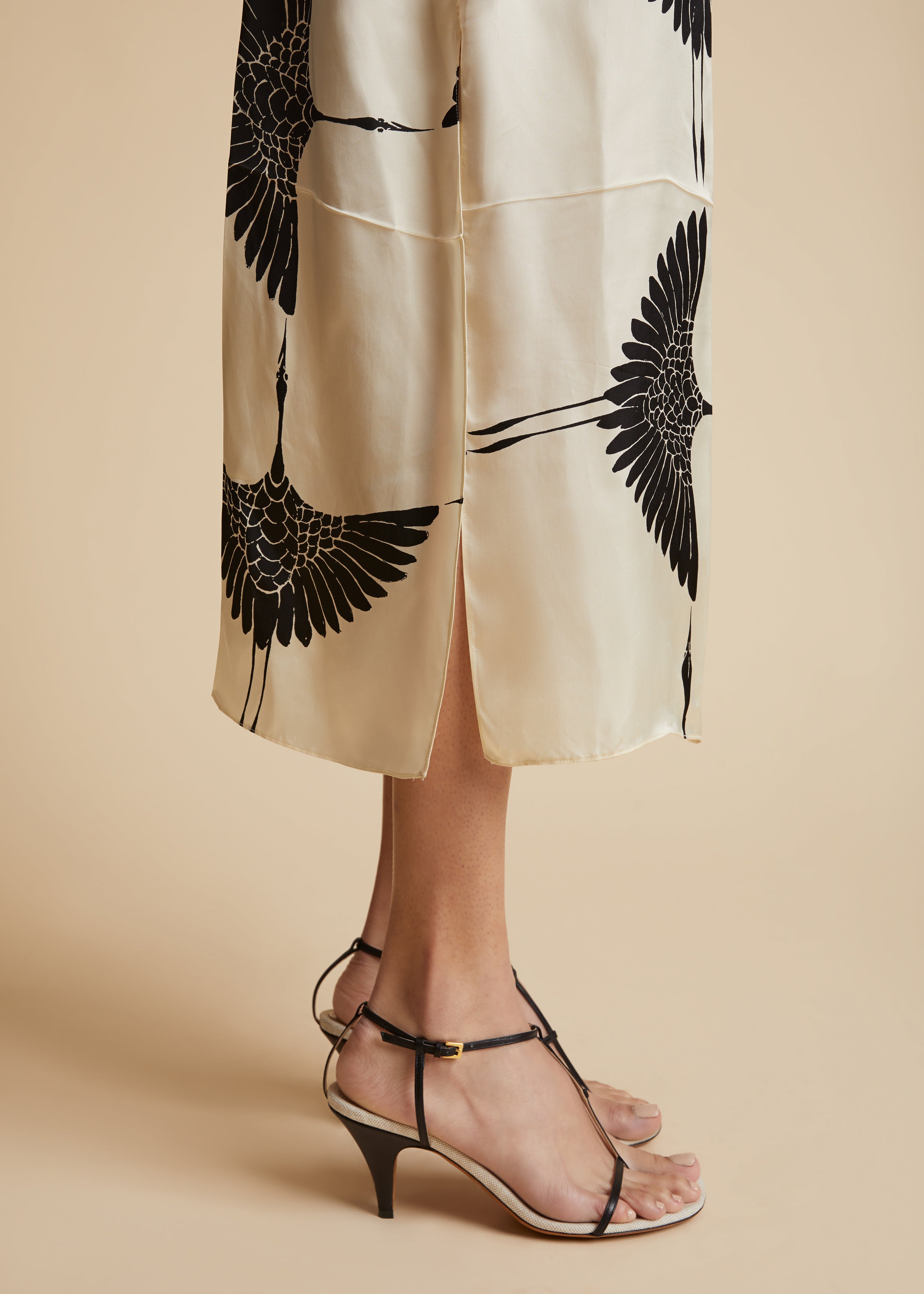 SICILY DRESS IN CREAM AND BLACK CRANE PRINT