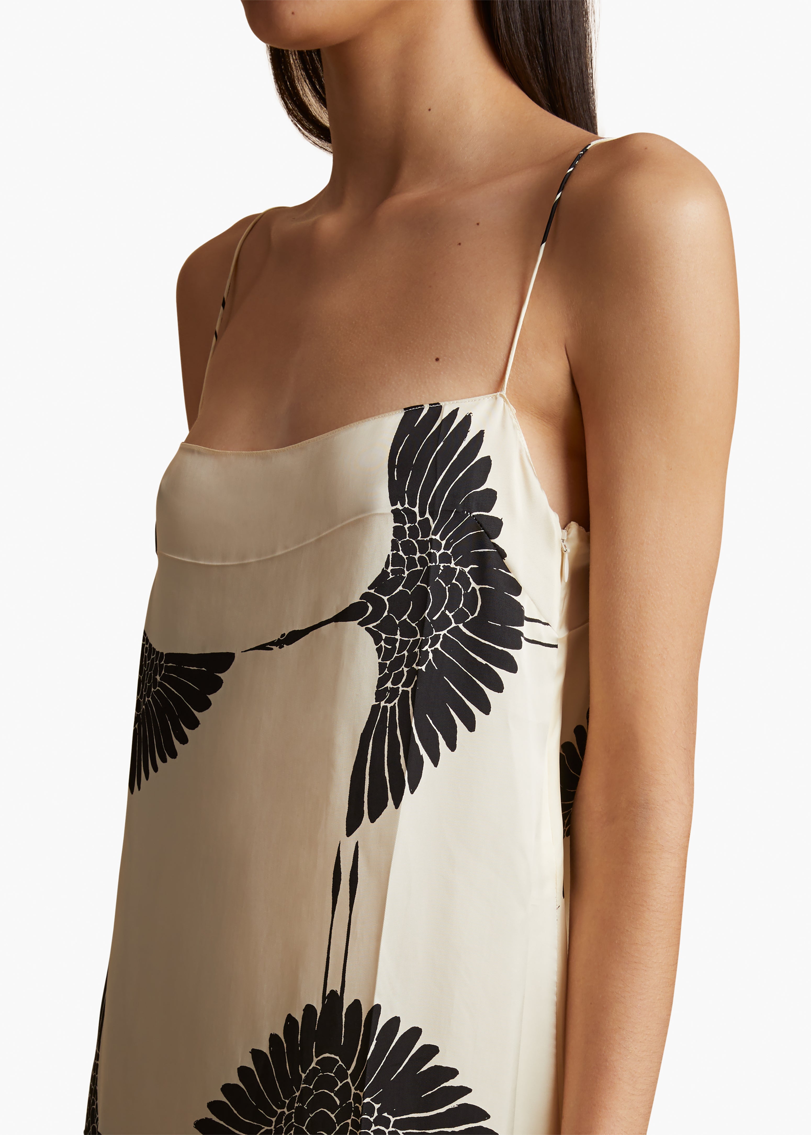 SICILY DRESS IN CREAM AND BLACK CRANE PRINT DETAILED VIEW 1