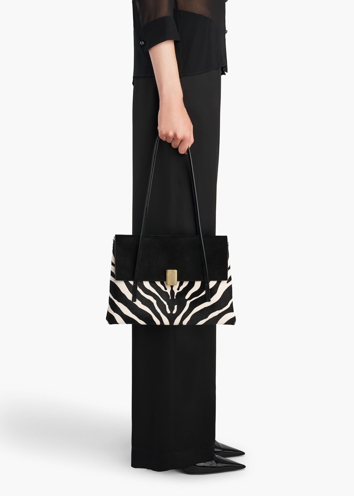 SOFT BLAKE SHOULDER BAG BLACK WHITE H2066 1113 294 E