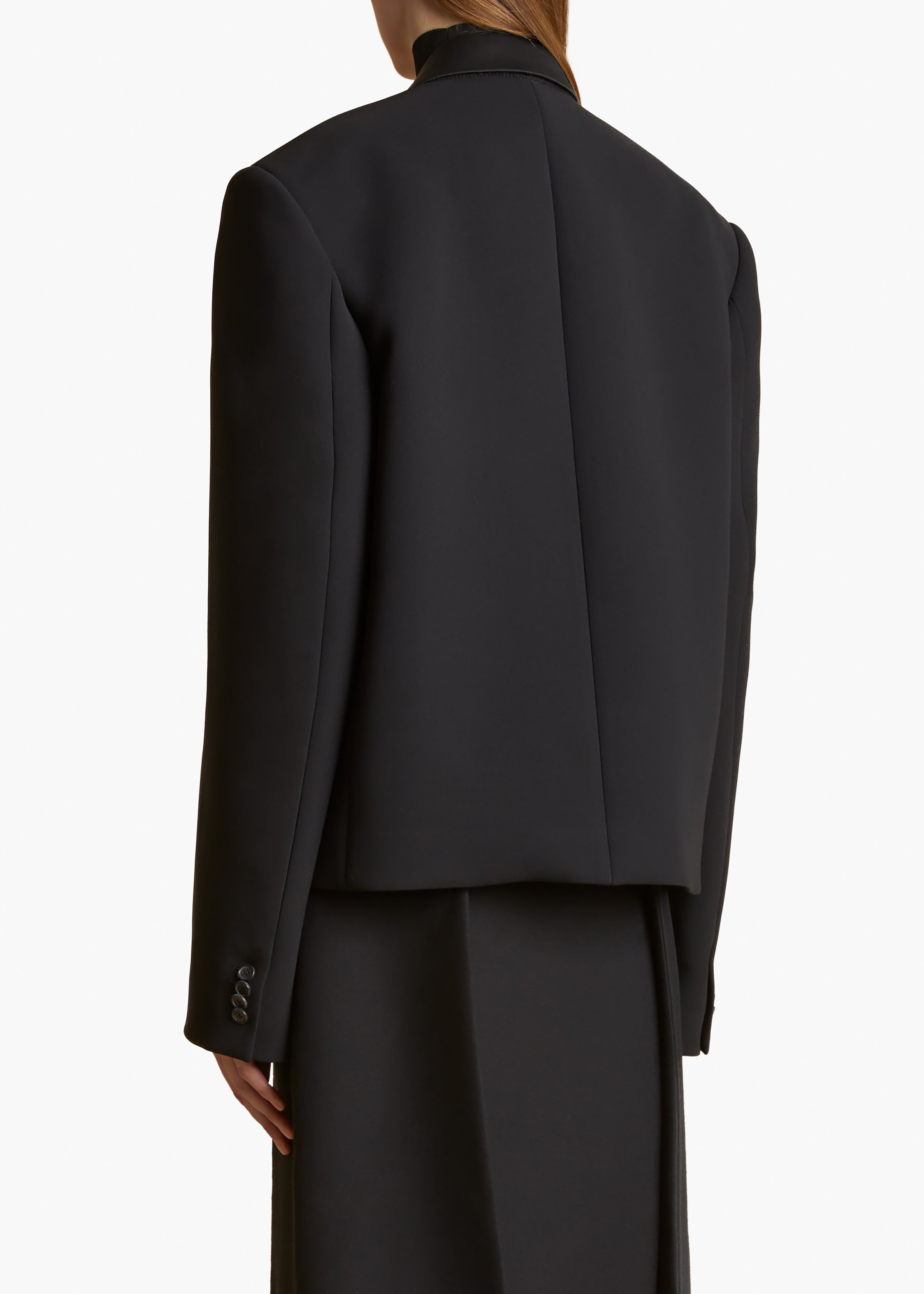 TONNI BLAZER IN BLACK SUITING BACK VIEW