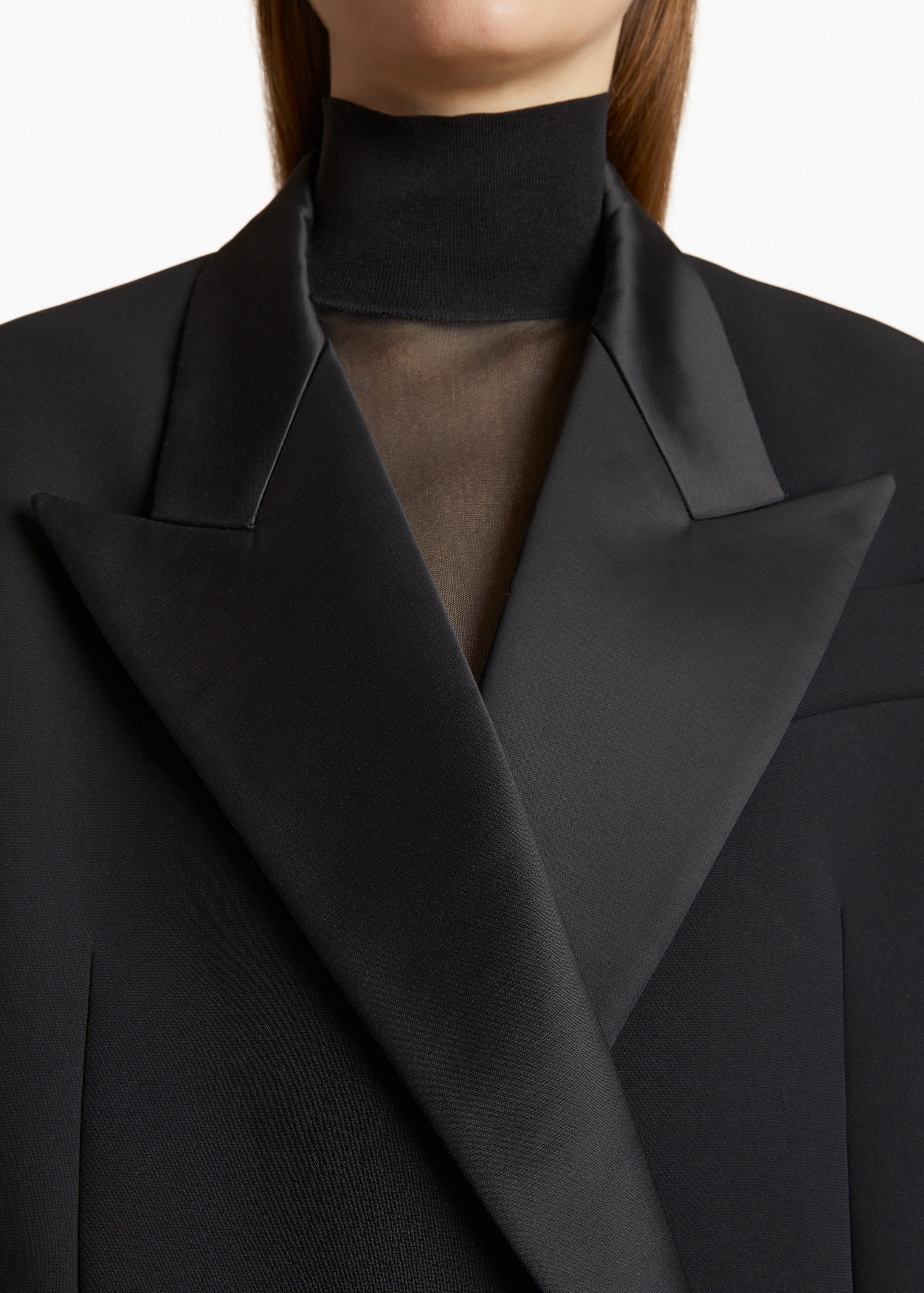 TONNI BLAZER IN BLACK SUITING DETAILED VIEW 2