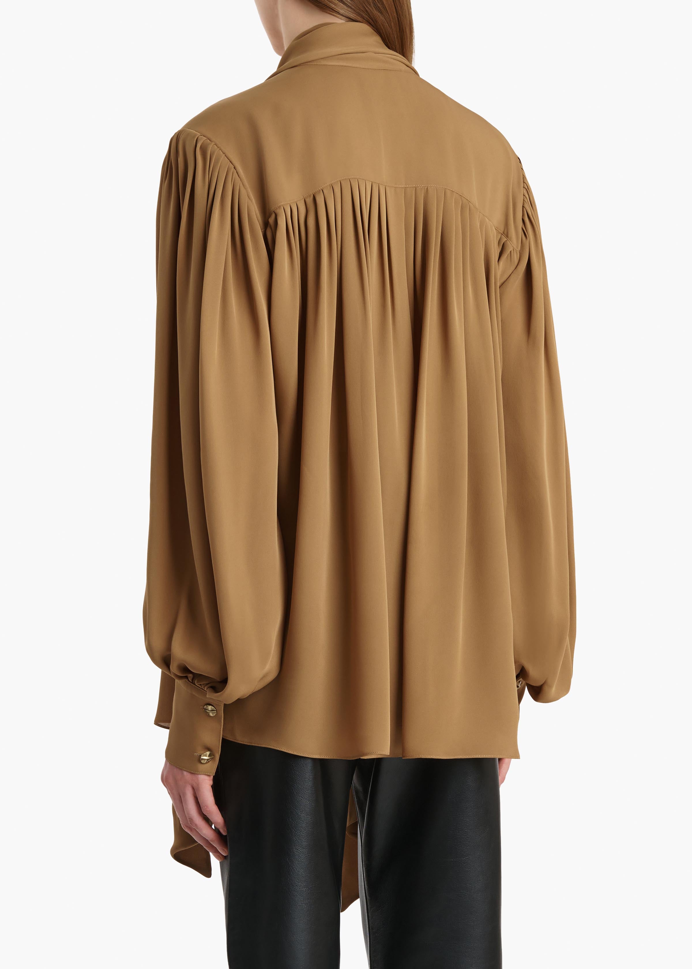 VALI TOP GOLDEN OCHRE WHSL 2460338 980 C