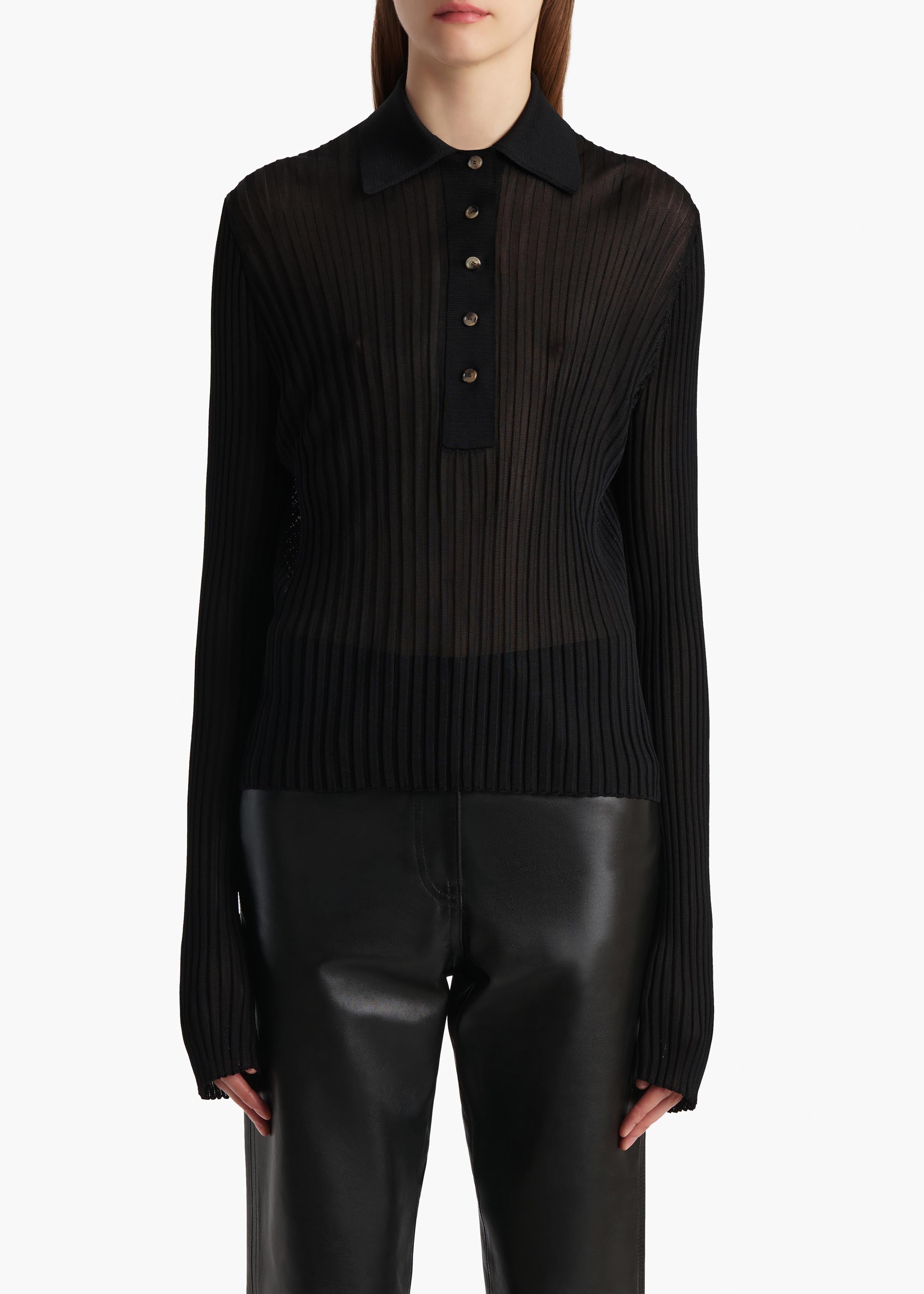Vin Top in Black