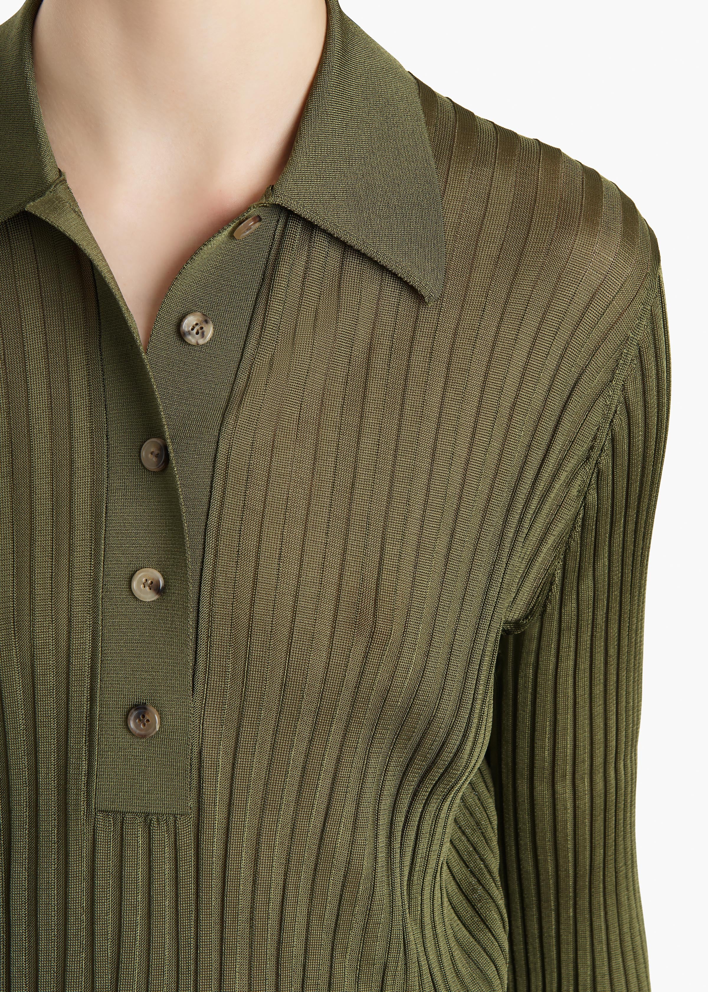 Vin Top in Olive