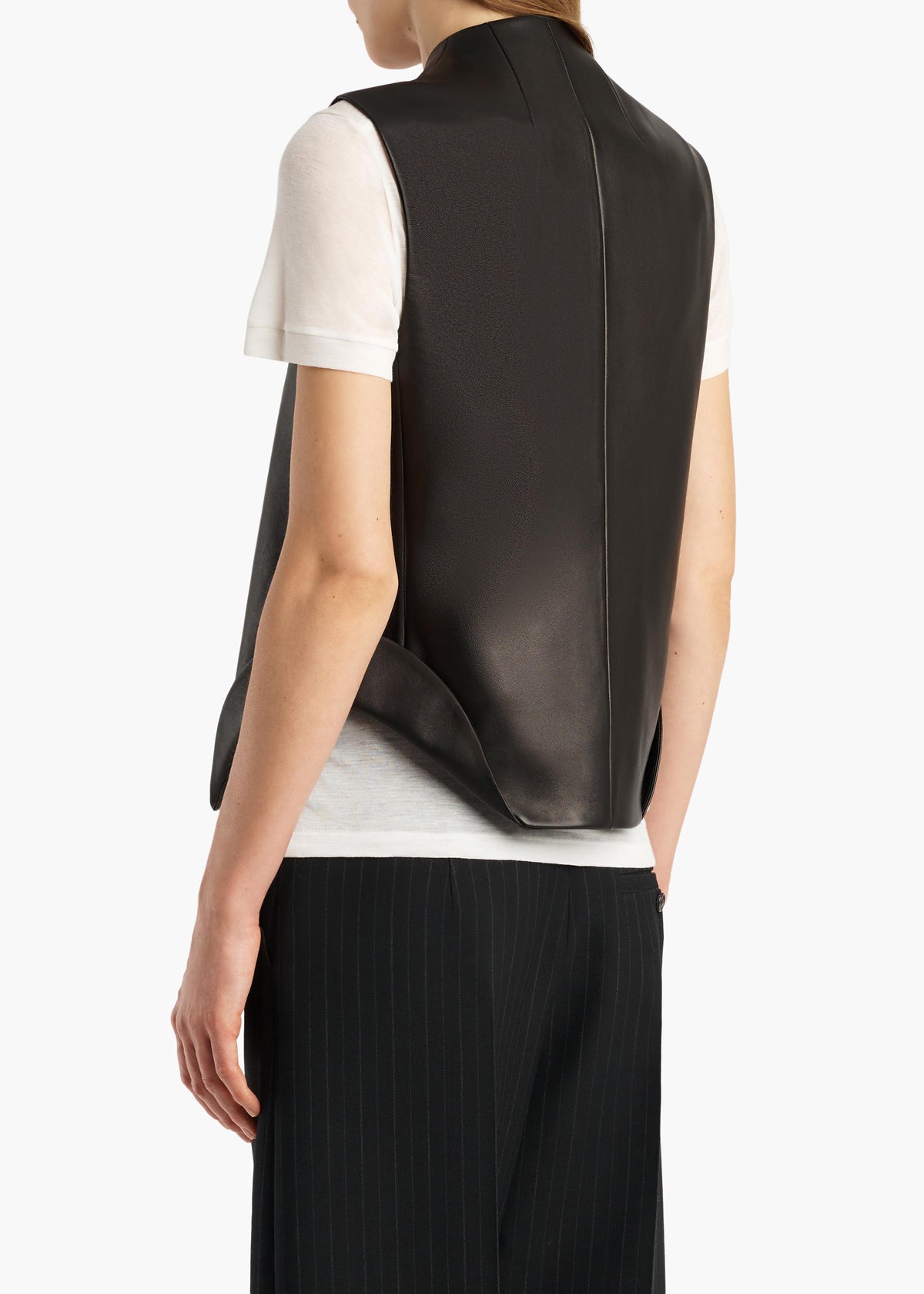 VYN GILET BLACK 25551012 200 C