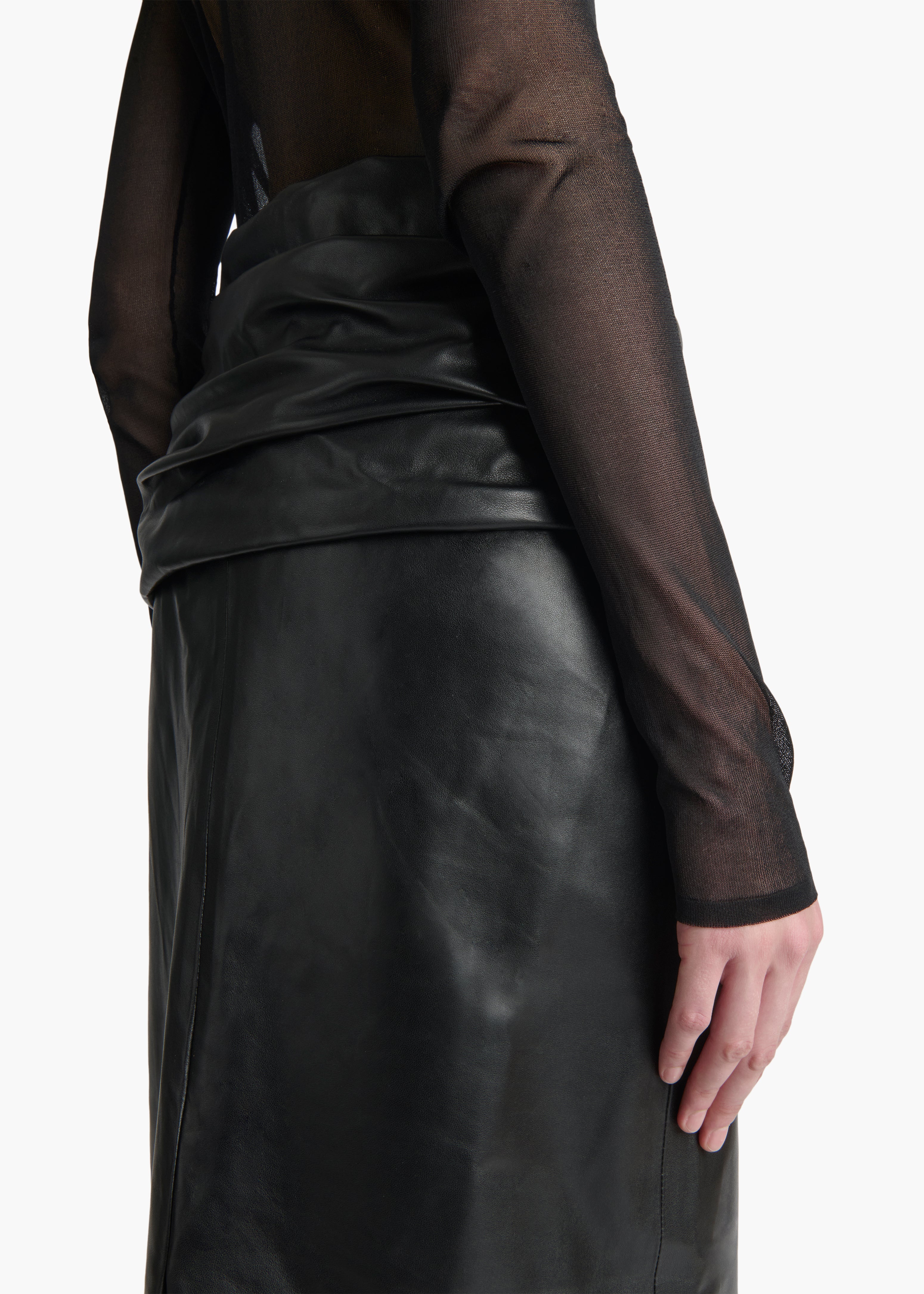 WINLER SKIRT IN BLACK LEATHER DETAILED VIEW 1