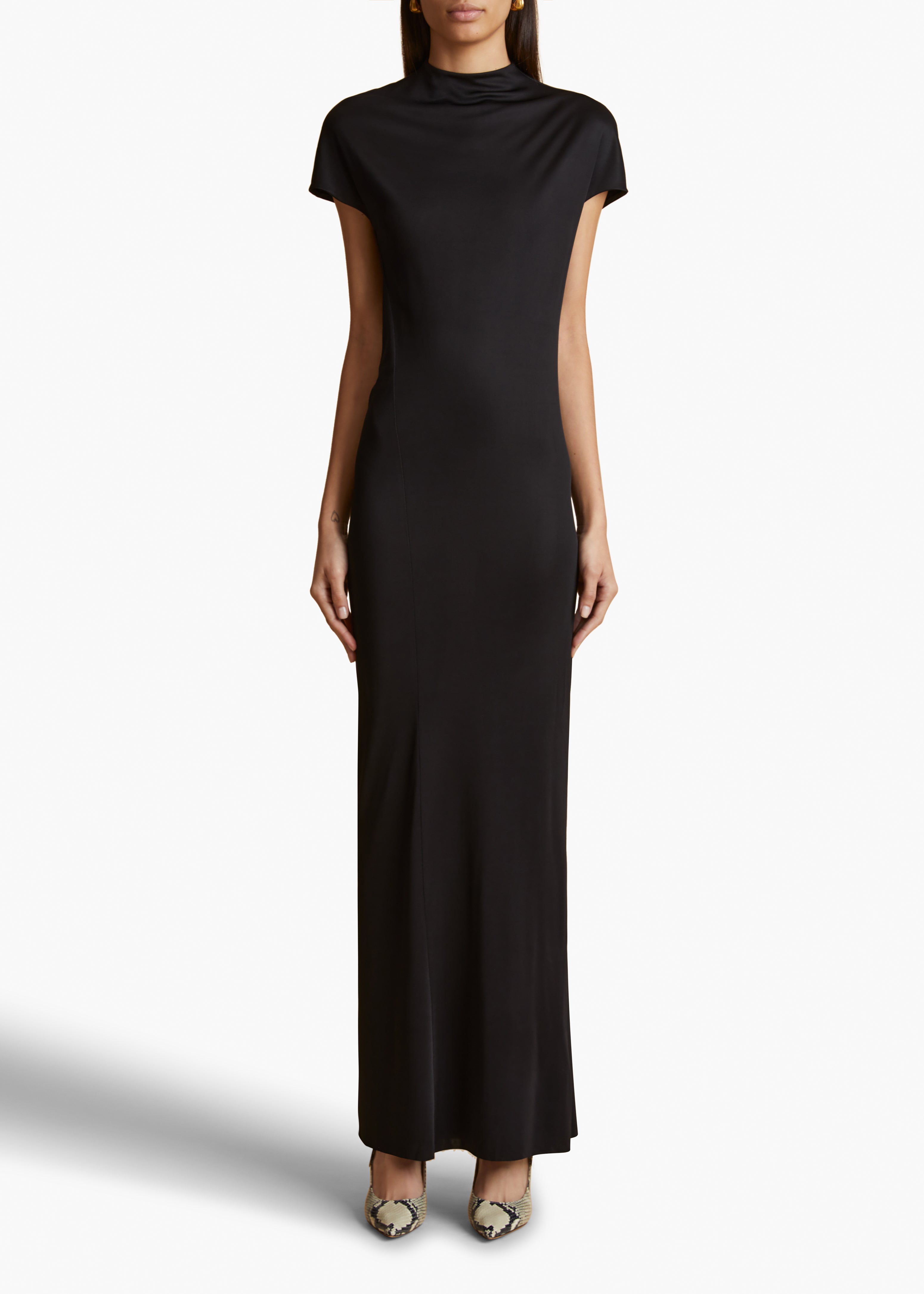 YENZA DRESS IN BLACK FRONT VIEW