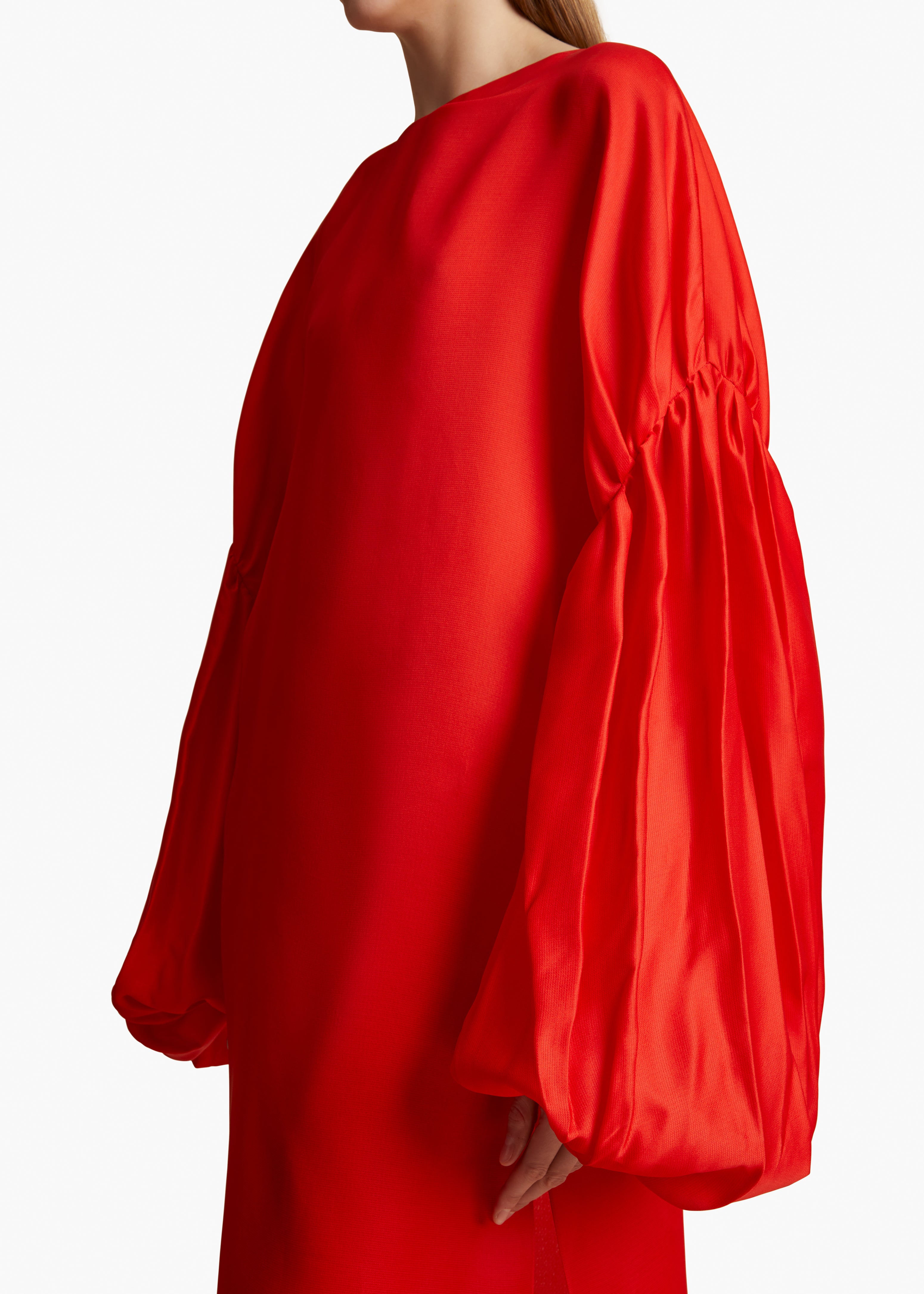 ZELMA DRESS IN FIRE RED DETAILED VIEW 1