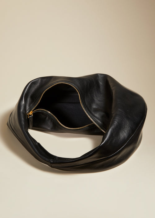 The Medium Olivia Hobo in Black Vintage Calf Leather